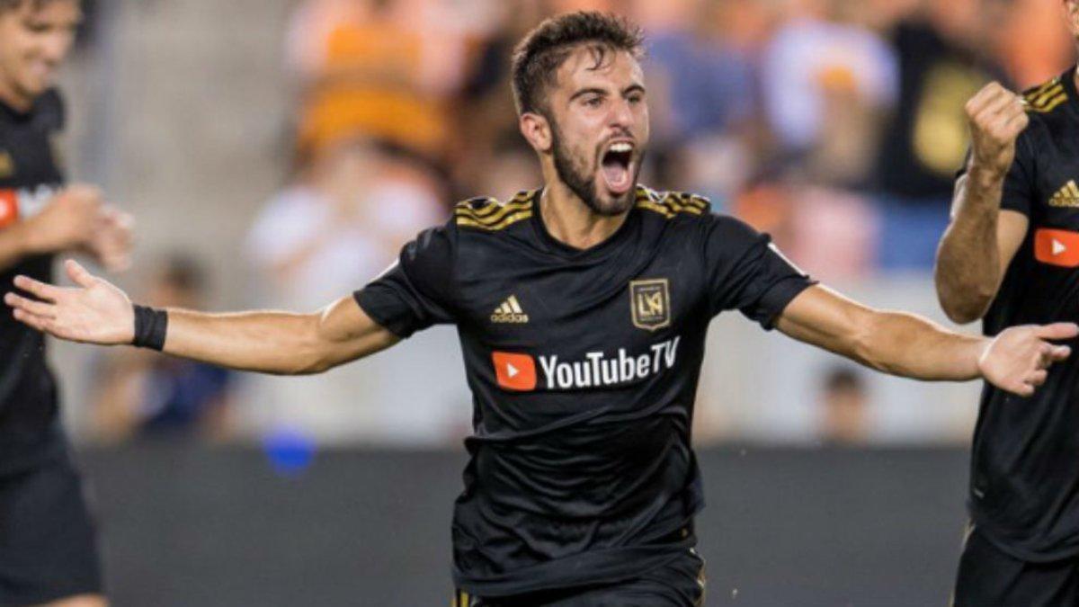 Diego Rossi, goleador de Los Angeles