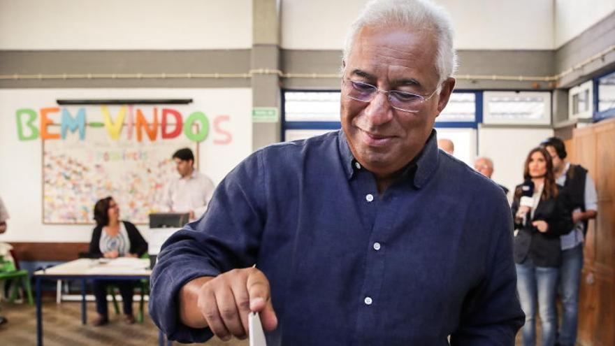 António Costa, al acudir a votar este domingo