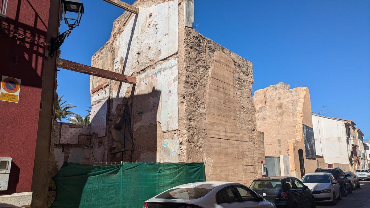 Murs que es conserven del "palau del rei".