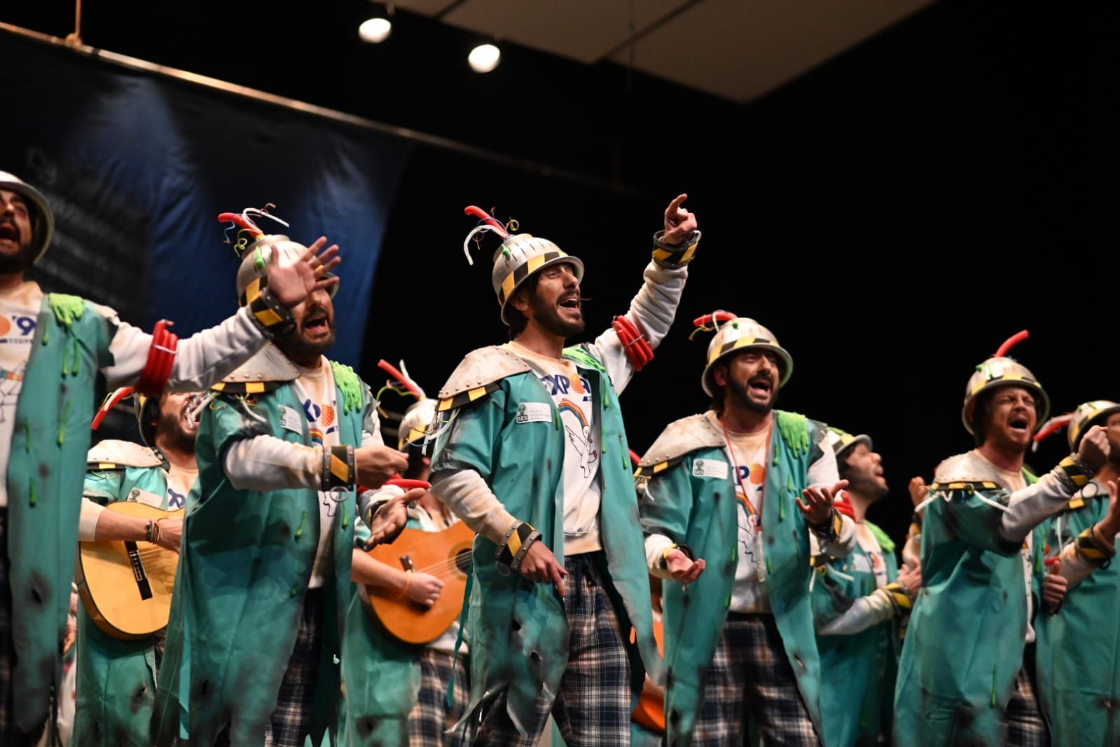 GALERÍA | Los Mirinda tocan el cielo en el Concurso de Murgas