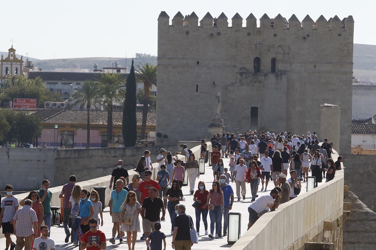 El turismo toma el casco histórico el primer fin de semana sin restricciones
