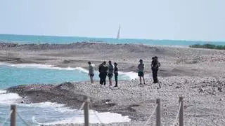 Hallan el cadáver del menor ahogado en la playa de Almassora