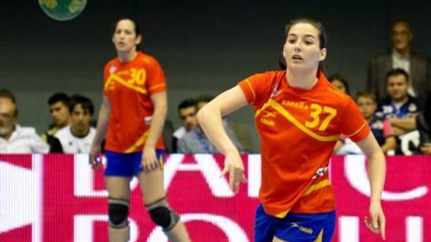 Ana Isabel Martínez, durante un encuentro con la selección española.