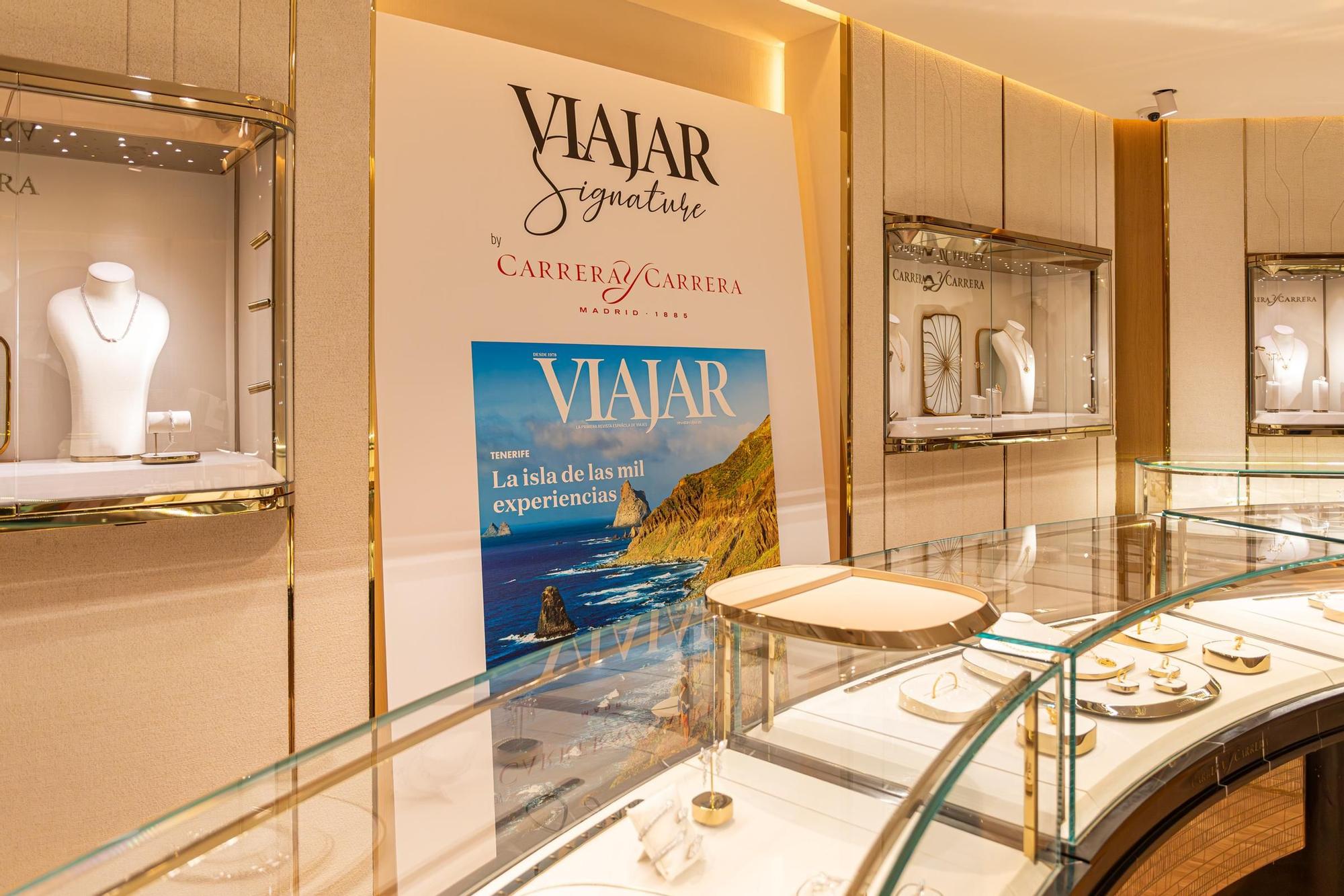 Viajar Signature by Carrera y Carrera