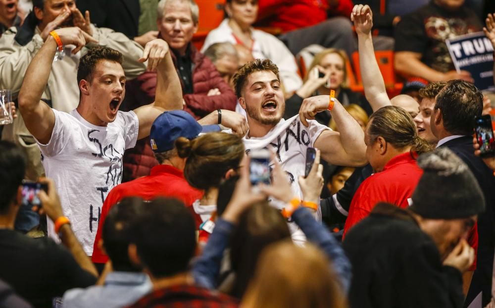 Protestas antes de un mitin de Donald Trump