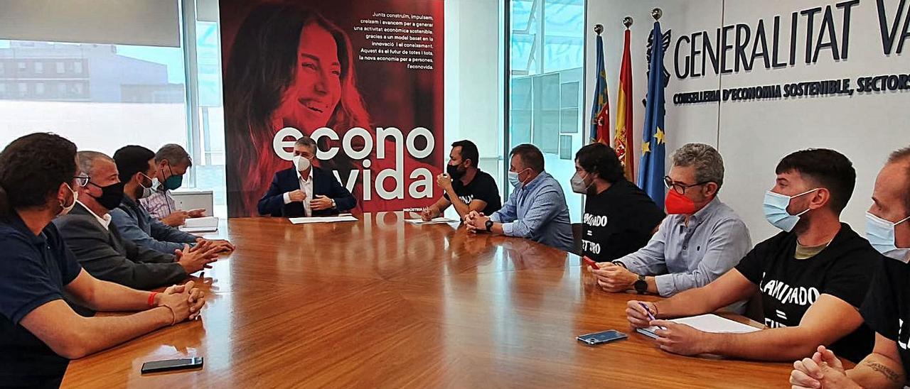 Un momento de la reunión que tuvo lugar ayer. | LEVANTE-EMV