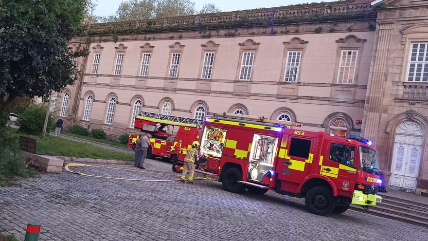 Un incendio obliga a desalojar el Psiquiátrico de Conxo, que ya sufrió otro hace tres meses