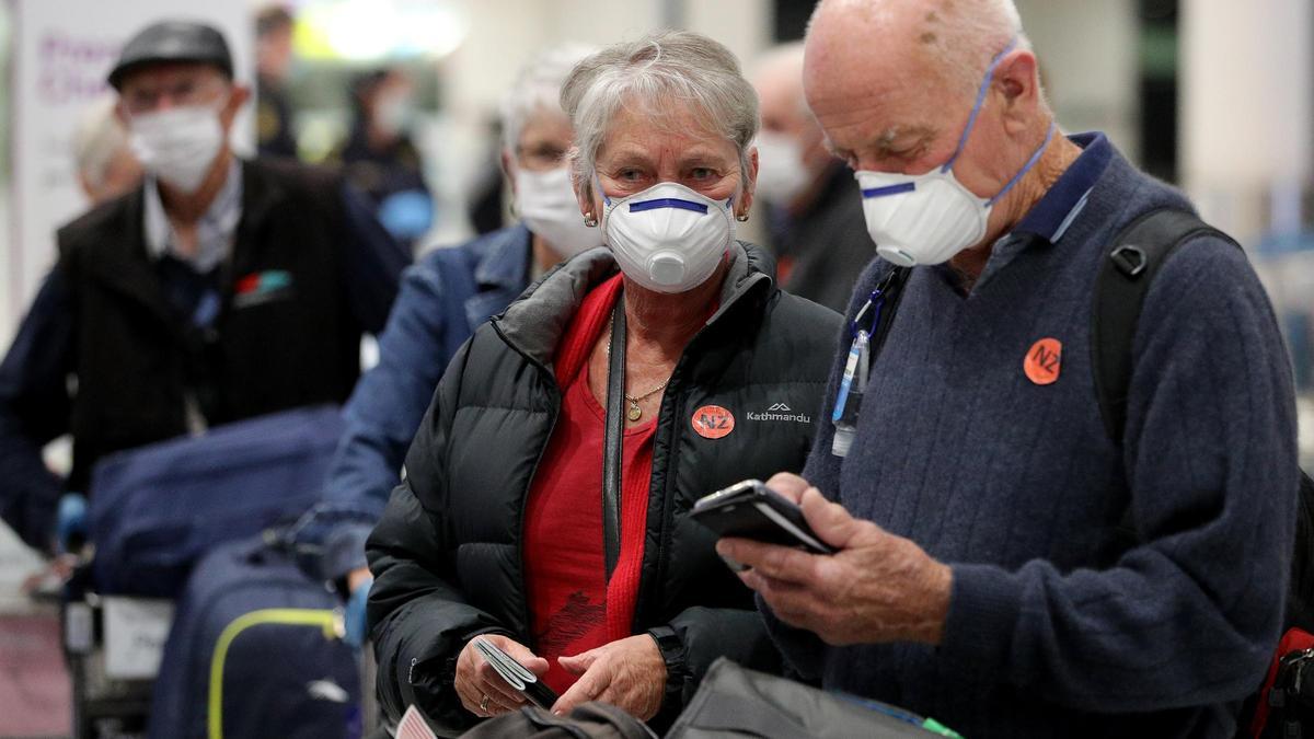 Varias personas con mascarillas en Nueva Zelanda.