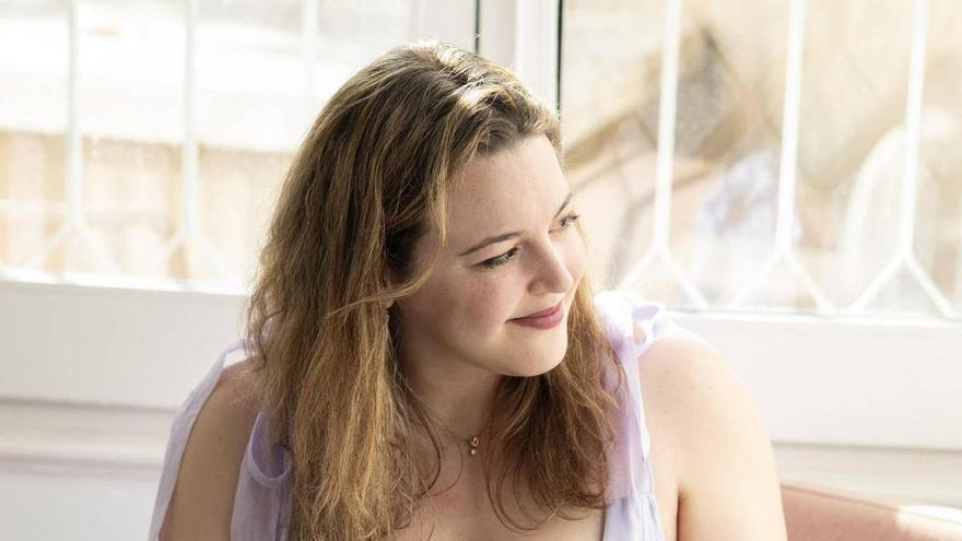 «El món és massa avorrit: a vegades voldria viure dins una fantasia»