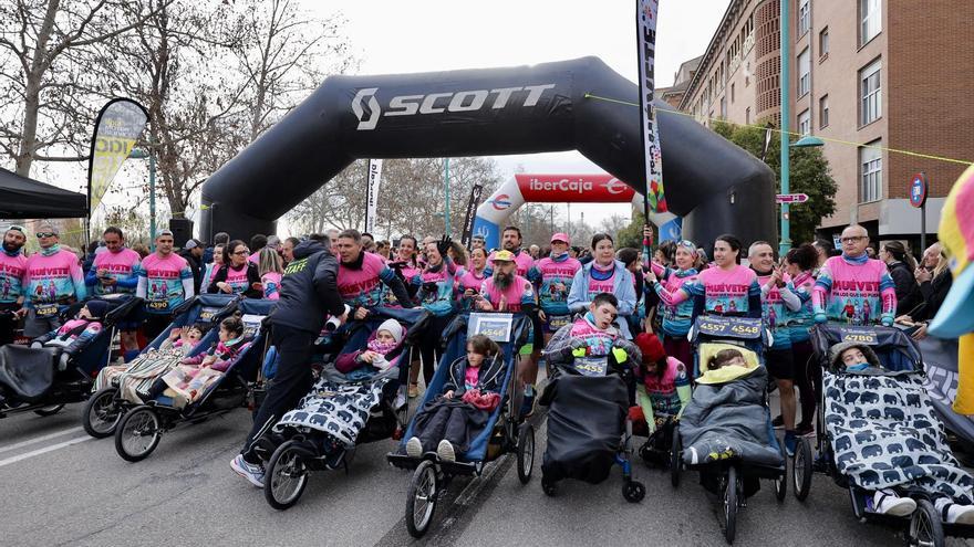 Hamza Omari y Sara Benedí se imponen en la Media Maratón de Zaragoza