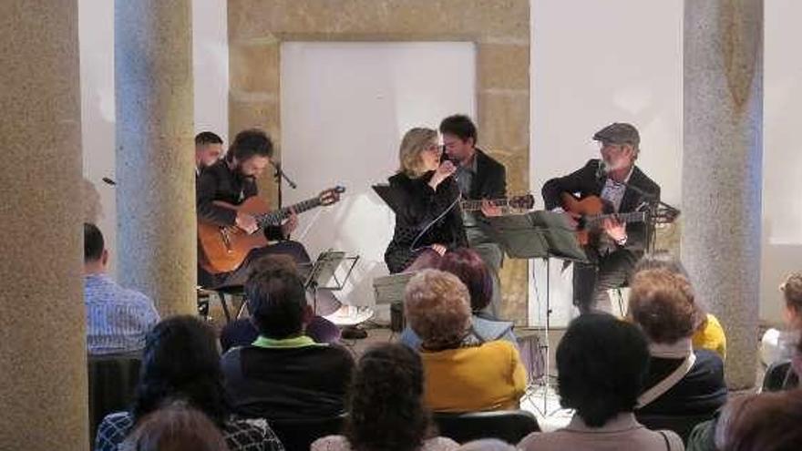 Un momento del concierto en Valencia de Alcántara.