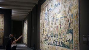 Uno de los tapices expuestos en la exposición Iconografía del mal. Los tapices de los pecados capitales.