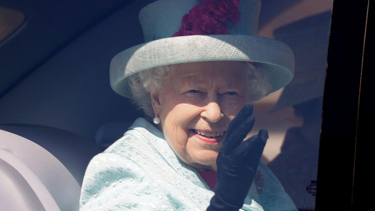 La reina Isabel, a su llegado al castillo de Windsor, para la Pascua del 2019.