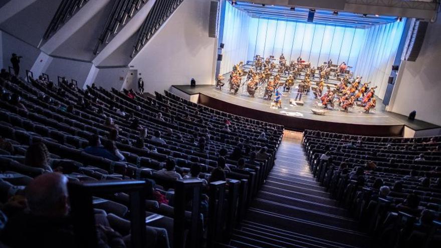 La Sinfónica de Tenerife, durante un reciente concierto para público familiar.