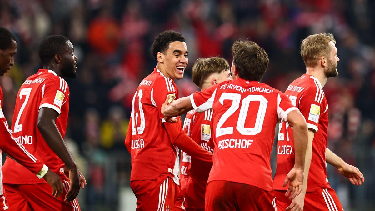 Musiala celebra su gol contra el Atalanta