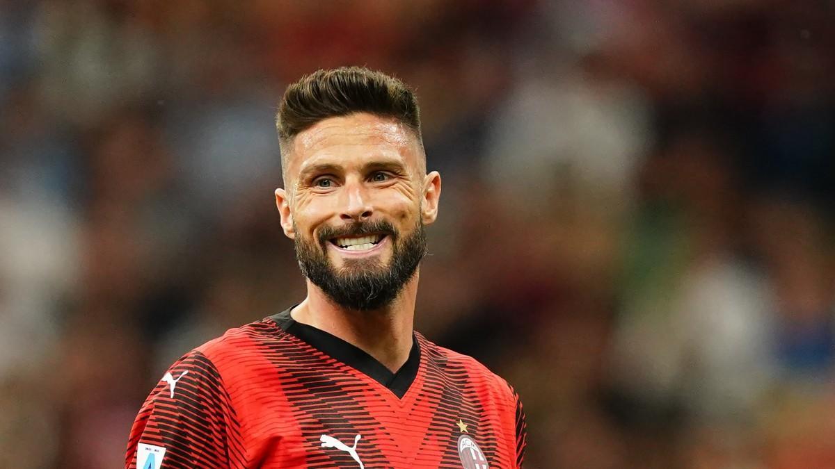 Giroud abandona Milan