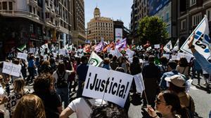 Funcionarios de Justicia durante la manifestación del pasado 19 de abril en Madrid.