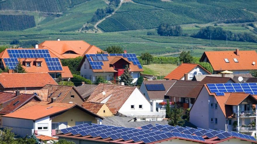 La Xunta impulsa sus primeras comunidades energéticas verdes para estrenarlas en 2025