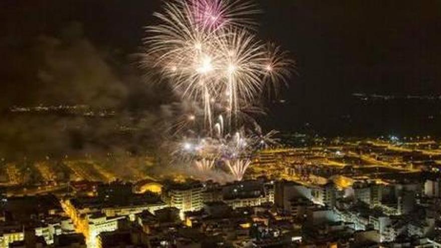 El espectáculo del sábado se celebró en la zona del Prado.