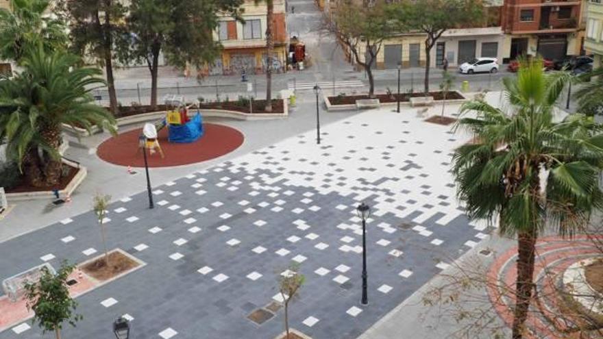 Vista panorámica de la plaza de Llorenç La Flor.