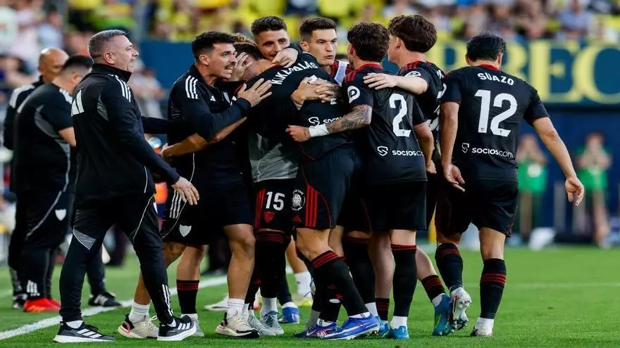 ¡El latigazo de Kike Salas que dejó temblando a La Cerámica!