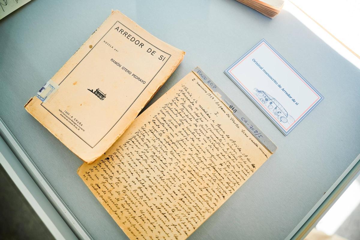Manuscrito original de «Arredor de si»