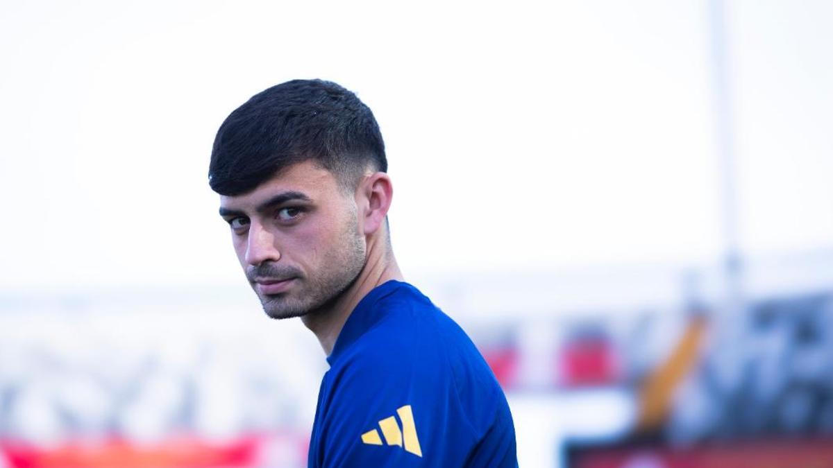 Pedri. jugador del Barcelona, en la concentración de la selección