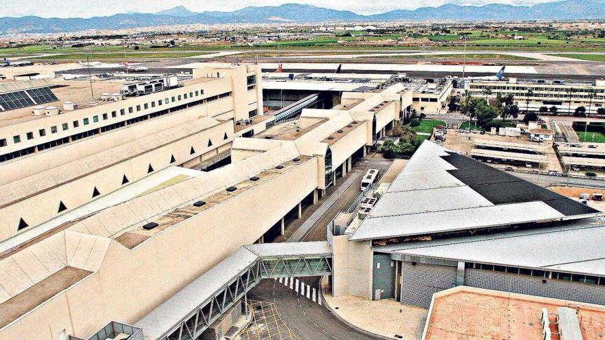 El Aeropuerto de Son Sant Joan pagó el año pasado dos veces el IBI a Cort.