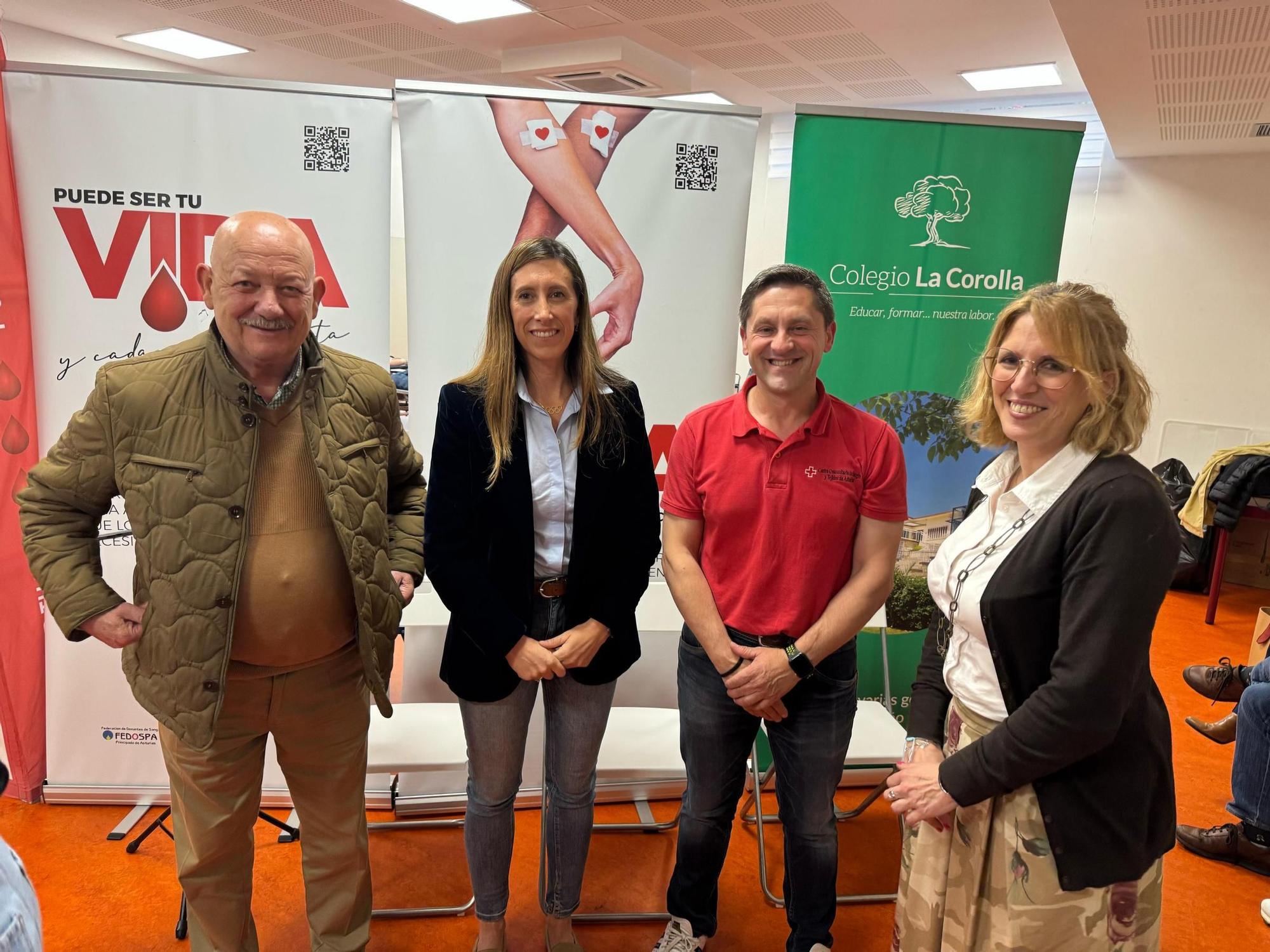 La campaña de donación de sangre en el colegio La Corolla de Gijón, en imágenes