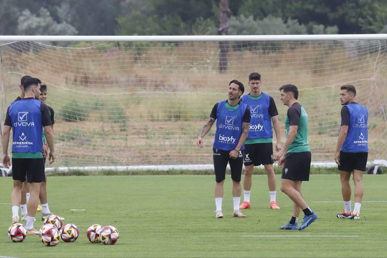 El Córdoba CF prepara el play off de ascenso a Segunda ante el Barcelona B