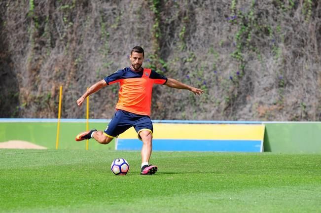 Entrenamienro de la UD Las Palmas previo a la ...