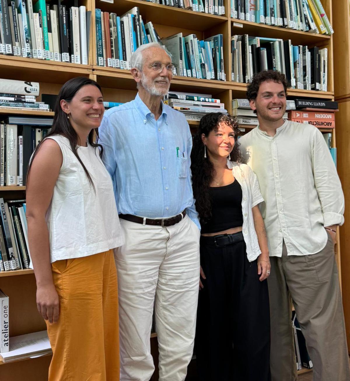 Con Renzo Piano y los otros dos jóvenes arquitectos seleccionados para su World Tour Award