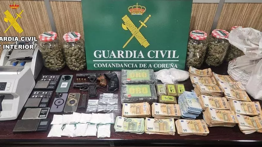 Nuevo golpe al narcotráfico: desarticulan un grupo criminal en O Barbanza que vendía 180 kilos de cocaína al año