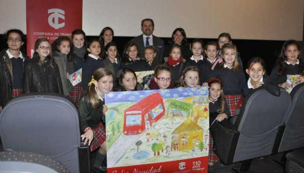 Una alumna de Montespiño dibuja la postal de Tranvías