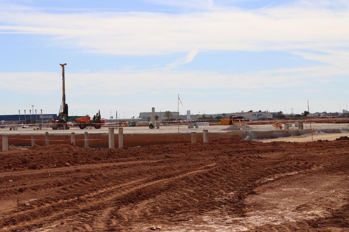 Obras en el polígono dels Mollons de Alaquàs.