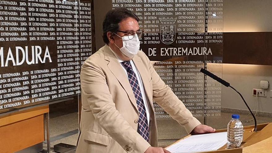 Los contagios vuelven a niveles de marzo y Extremadura declara la segunda oleada