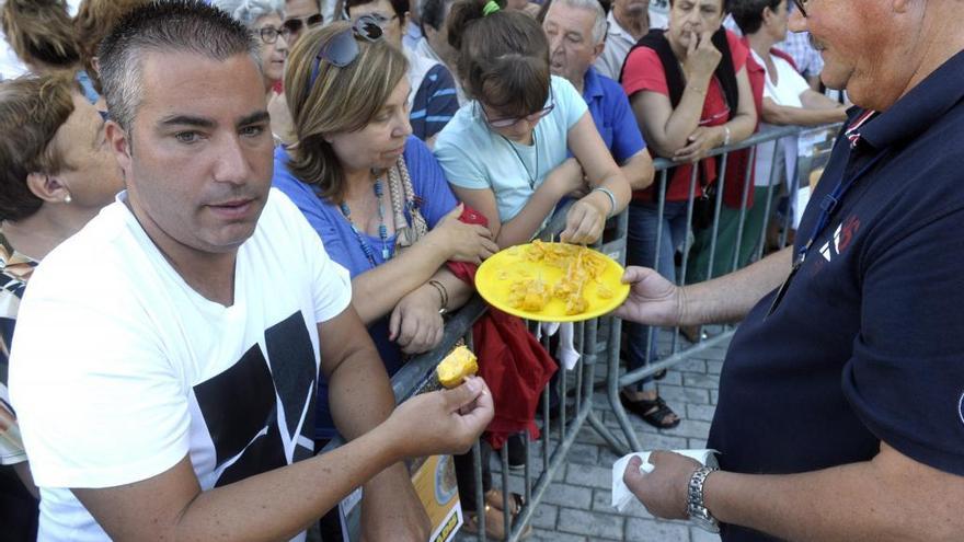 Concurso de tortillas en O Castrillón en 2016.