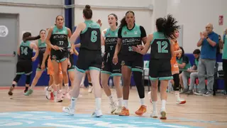 El CAB Estepona gana y luchará por el ascenso a la LF Endesa en la gran final (50-53)