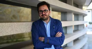 Benjamín G. Rosado: «'El vuelo del hombre' es una novela que sigue una constante trazada y atravesada por la casualidad»
