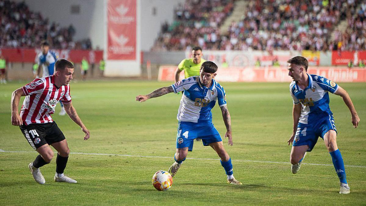 El Sabadell se vuelca con su afición en busca de la remontada