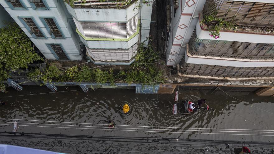 La tormenta Sitrang deja 35 muertos en Bangladesh