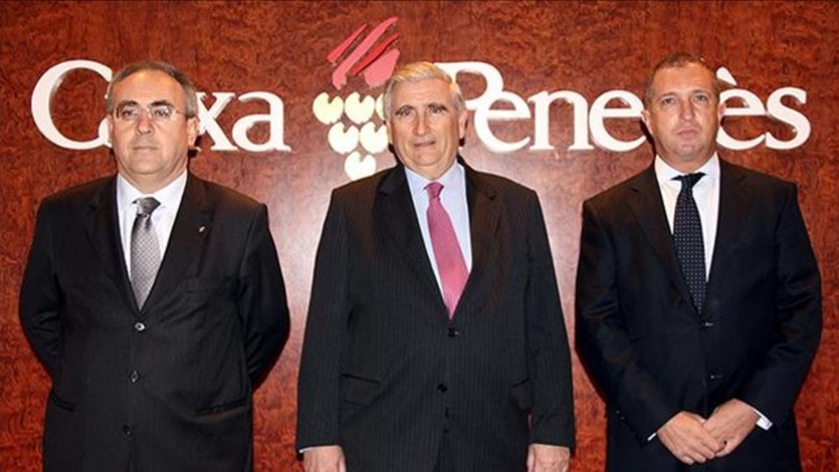 Los exdirectivos de Caixa Penedès Manuel Troyano, Ricard Pagès y Joan Caellas