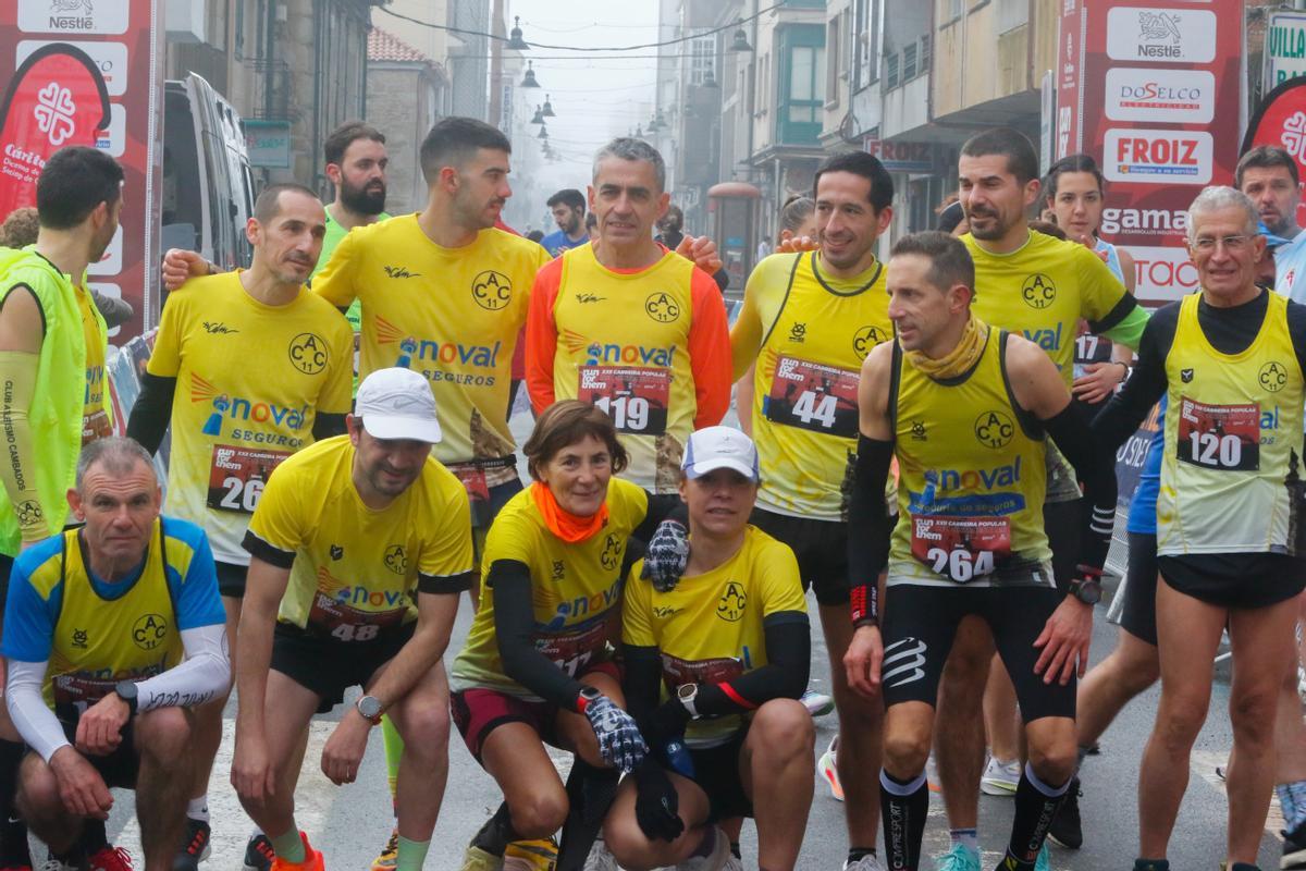 Algunos de los corredores de Cambados que se dieron cita ayer en Pontecesures