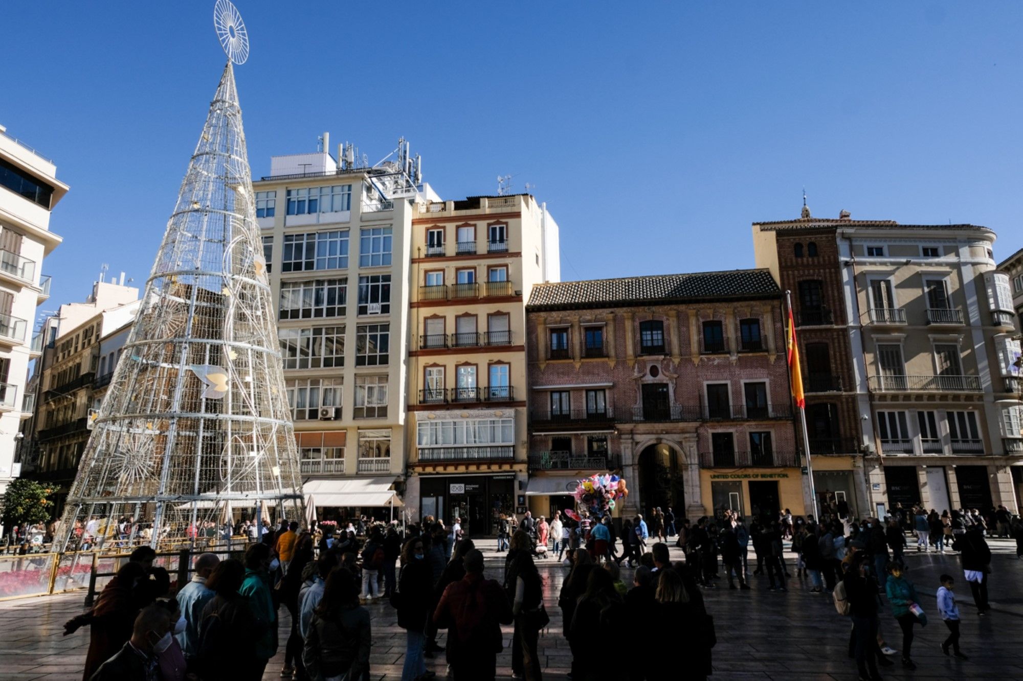 Lleno en el Centro el primer día del puente de la Inmaculada