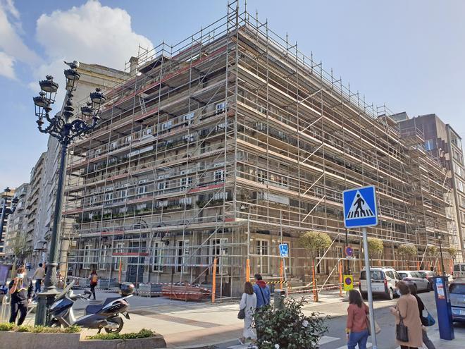 Obras de reforma del antiguo rectorado del Areal.