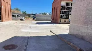 Xàtiva amplía las zonas pavimentadas del cementerio para mejorar la accesibilidad y la seguridad