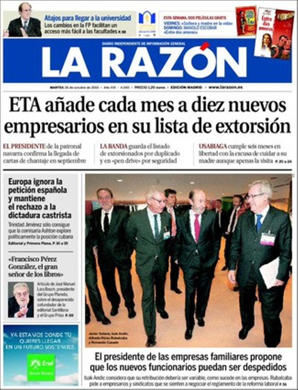 A dins ’La Razón’ destaca que un grup d’extrema dreta anglès amenaça d’ocupar el carrer per defensar el Nadal a cop de pal davant el creixent multiculturalisme d’aquestes dates, que María Emilia Casas, presidenta del Constitucional, reprèn els polítics per instrumentalitzar l’alt tribunal, i que l’Ajuntament ed Barcelona reconeix que suspèn en mobilitat i seguretat turística.