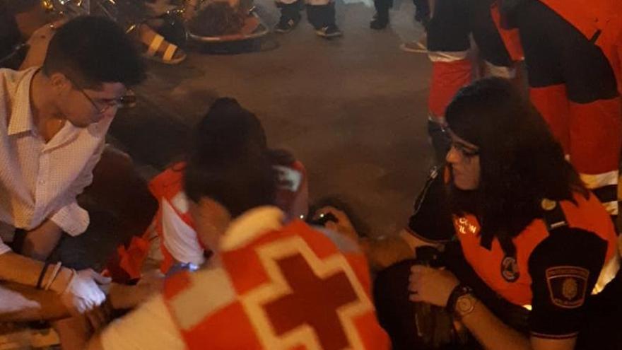 Cruz Roja y Protección Civil atienden a 44 personas en la noche de San Juan en las playas de Alicante