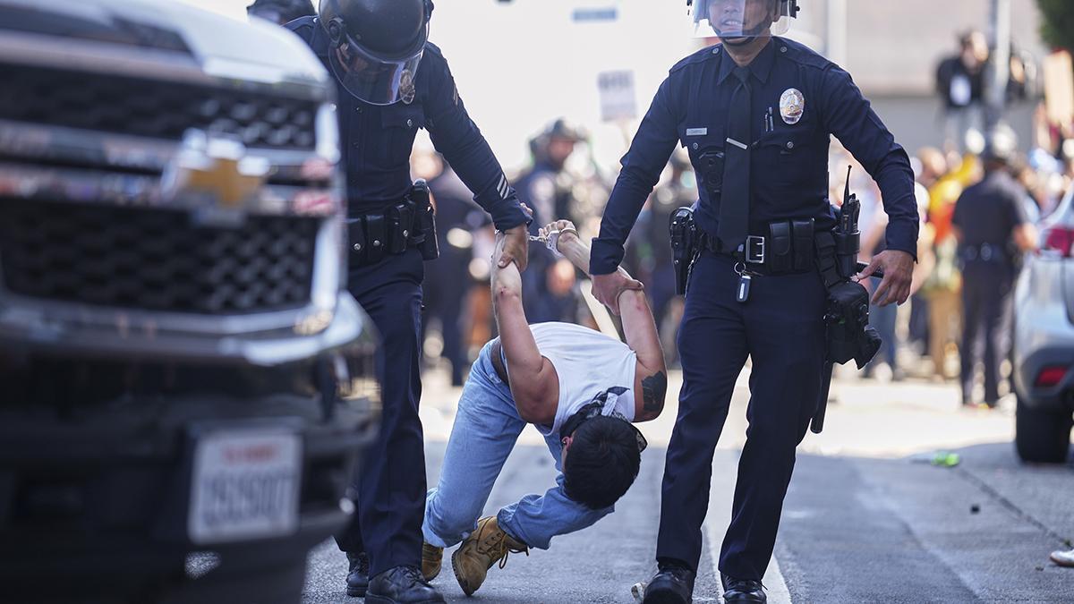 Protestas en Los Ángeles por las deportaciones de Trump