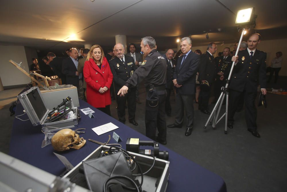 La exposición de Policía Científica se ha inaugurado en el ADDA.